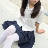 森萝财团《R15-034》主题写真：102张全套美图