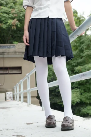 森萝财团《R15-034》主题写真：102张全套美图