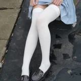 森萝财团《R15-036》主题写真：84张全套美图