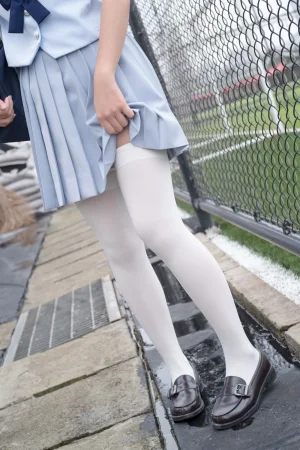 森萝财团《R15-036》主题写真：84张全套美图