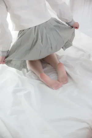 森萝财团《R15-046》主题写真：110张全套美图