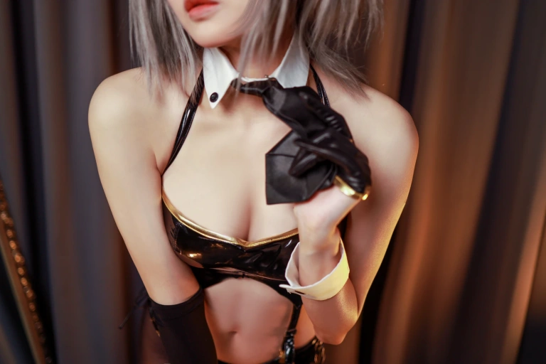 山崎怜Rei《碧蓝航线 华盛顿兔女郎》主题写真：45张全套美图