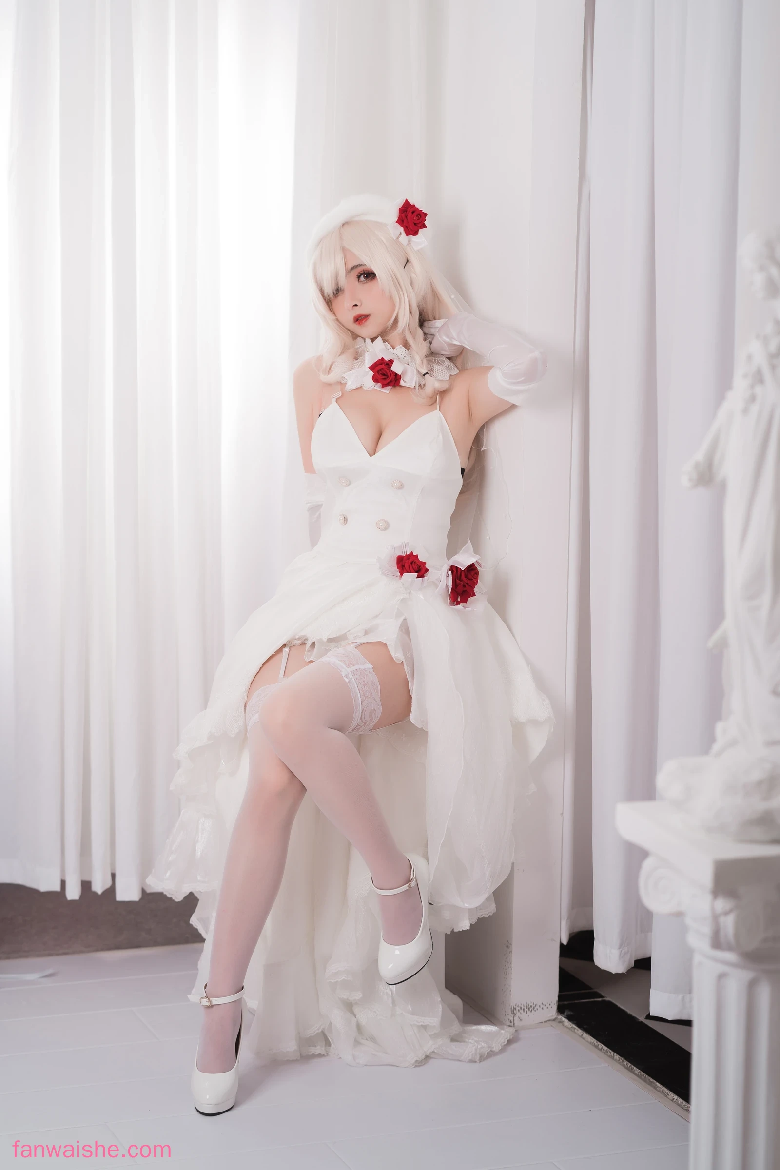 rioko凉凉子 rioko凉凉子 NO.001 - G36c花嫁