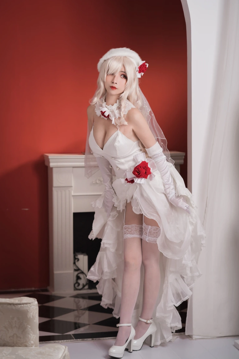 rioko凉凉子《G36c花嫁》主题写真：25张全套美图