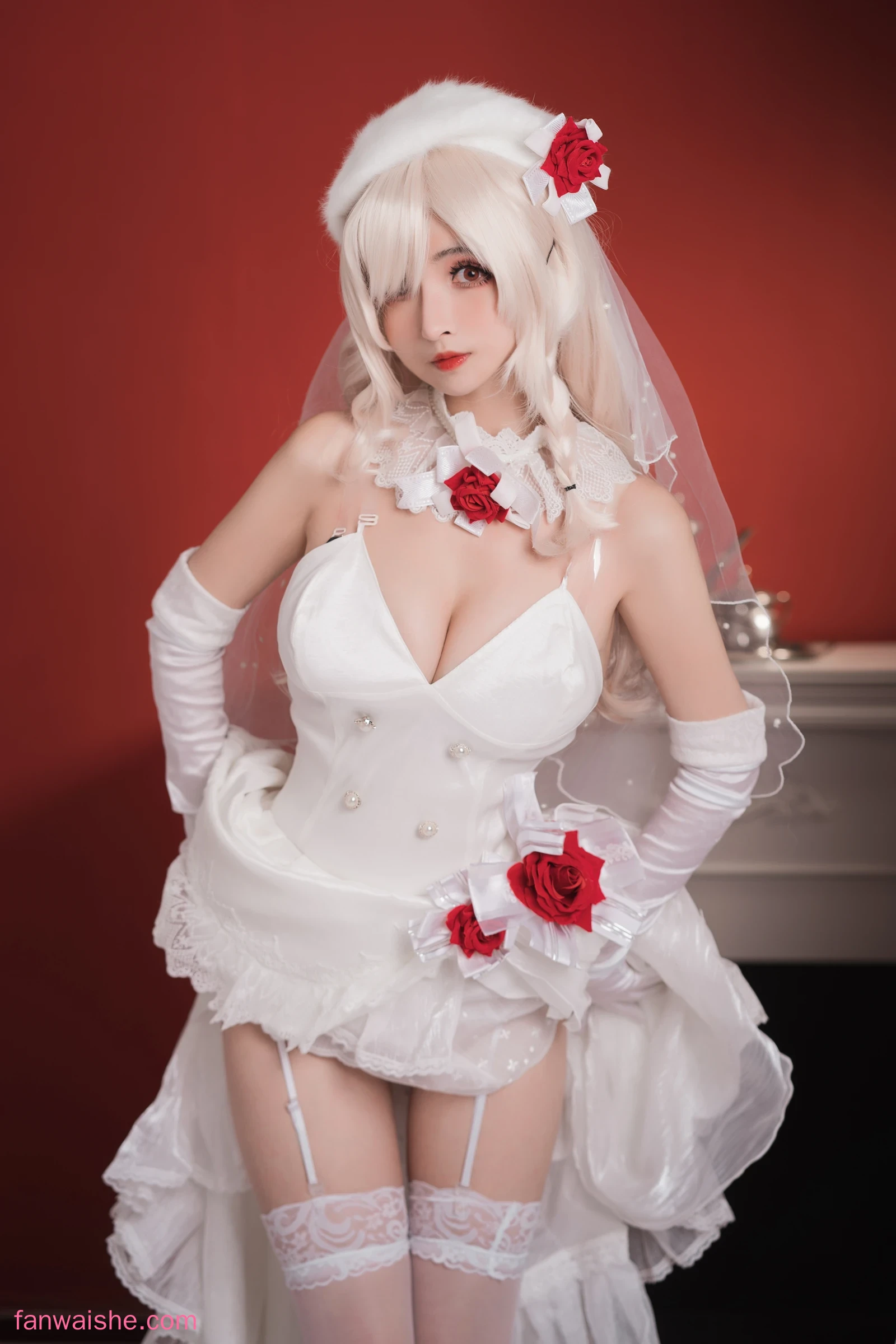 rioko凉凉子 rioko凉凉子 NO.001 - G36c花嫁