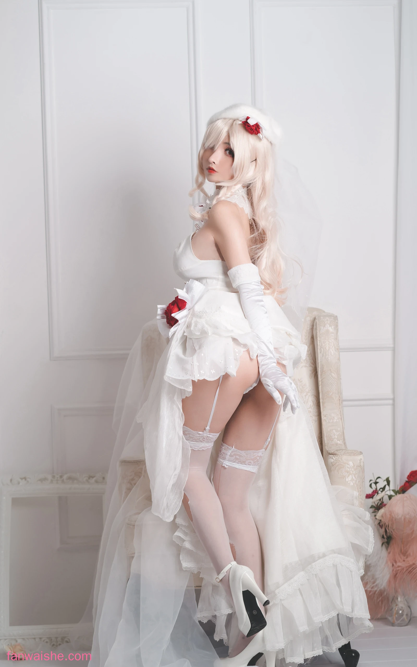 rioko凉凉子 rioko凉凉子 NO.001 - G36c花嫁