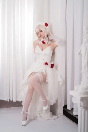 rioko凉凉子《G36c花嫁》主题写真：25张全套美图