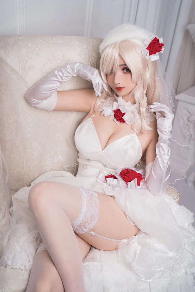 rioko凉凉子《G36c花嫁》主题写真：25张全套美图