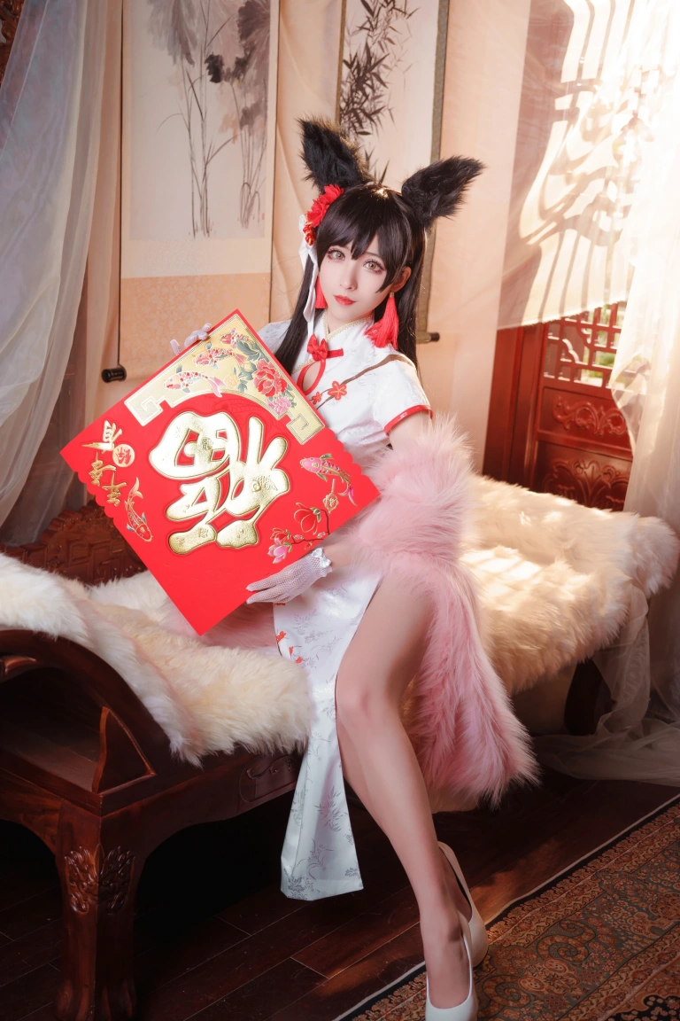 rioko凉凉子《爱宕旗袍》主题写真：20张全套美图