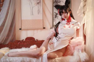 rioko凉凉子《爱宕旗袍》主题写真：20张全套美图
