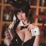 rioko凉凉子《爱宕兔女郎》主题写真：46张全套美图，含5个视频