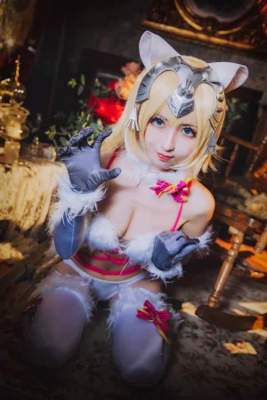 rioko凉凉子《白贞》主题写真：16张全套美图
