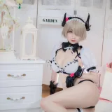 rioko凉凉子《丽塔内衣》主题写真：10张全套美图