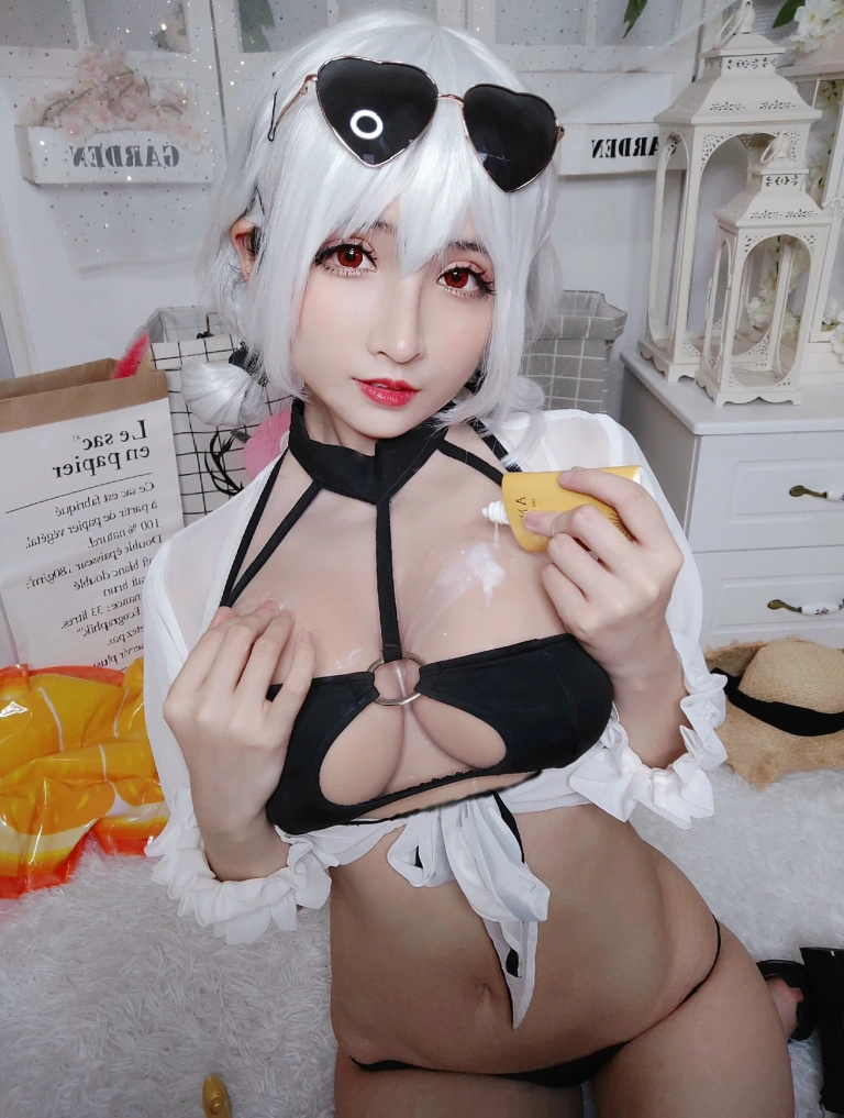 rioko凉凉子《天狼星泳装》主题写真：21张全套美图