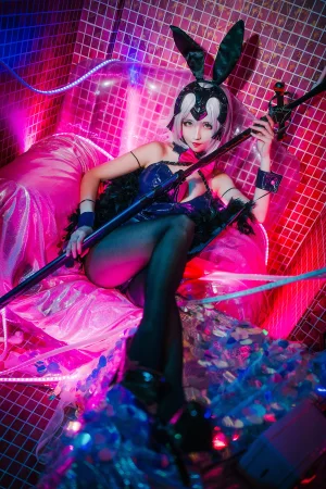 rioko凉凉子《兔女郎》主题写真：13张全套美图