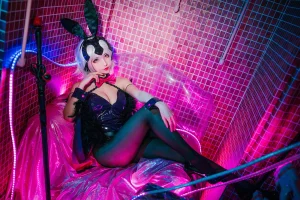 rioko凉凉子《兔女郎》主题写真：13张全套美图