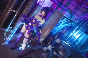 rioko凉凉子《魅魔芽衣》主题写真：22张全套美图