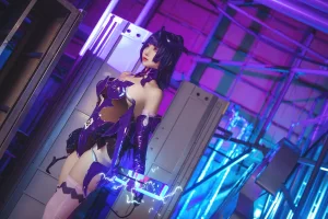 rioko凉凉子《魅魔芽衣》主题写真：22张全套美图