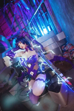 rioko凉凉子《魅魔芽衣》主题写真：22张全套美图