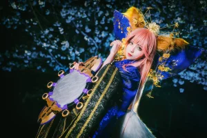 rioko凉凉子《玉藻前满破》主题写真：14张全套美图