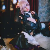 rioko凉凉子《玛修》主题写真：21张全套美图