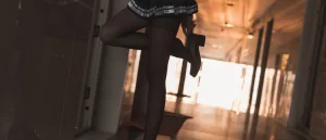 rioko凉凉子《学姐》主题写真：40张全套美图，含4个视频