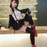 rioko凉凉子《蒂法自拍》主题写真：19张全套美图