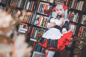 rioko凉凉子《欧根女仆》主题写真：29张全套美图