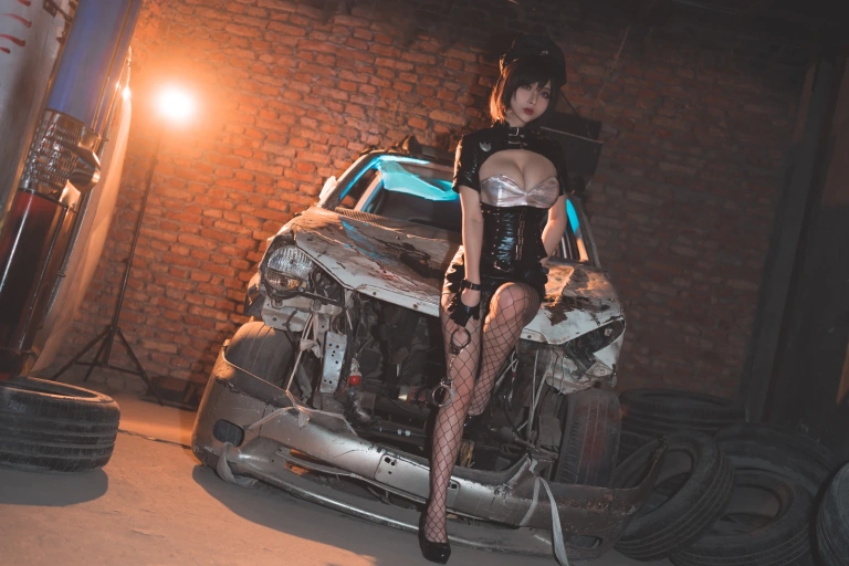 rioko凉凉子《实习警察》主题写真：20张全套美图