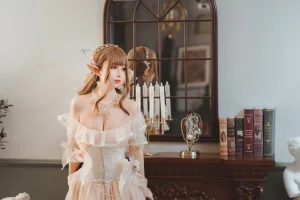 rioko凉凉子《精灵姐姐》主题写真：31张全套美图，含5个视频