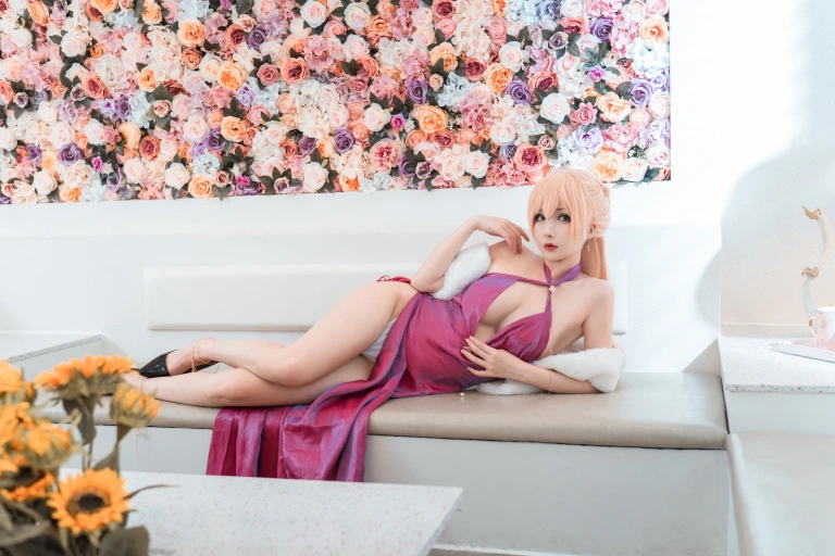rioko凉凉子《OTS-14礼服》主题写真：25张全套美图，含1个视频