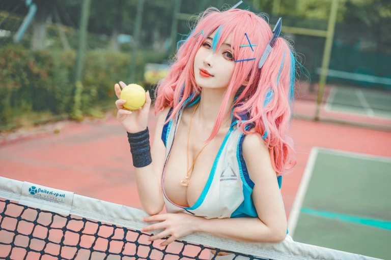 rioko凉凉子《布莱默顿》主题写真：20张全套美图