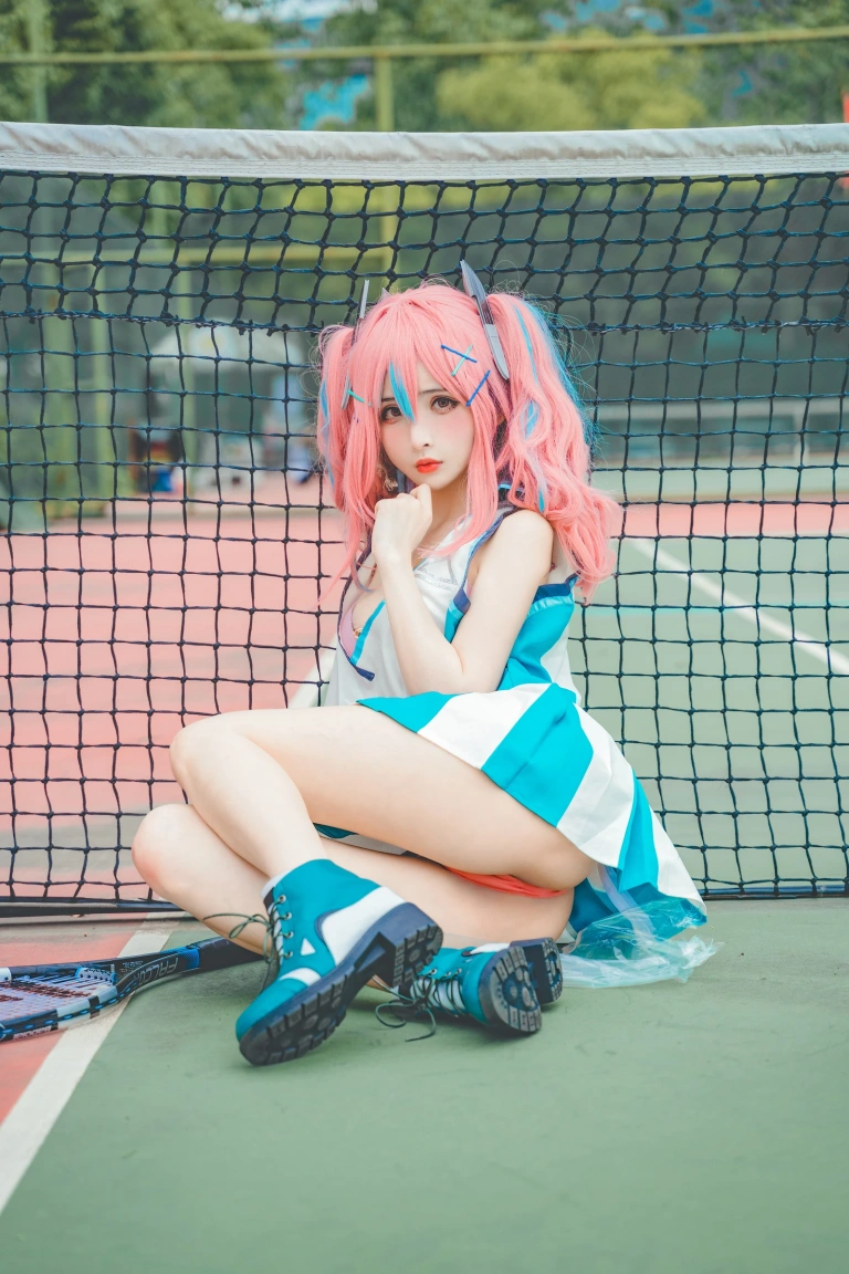 rioko凉凉子《布莱默顿》主题写真：20张全套美图