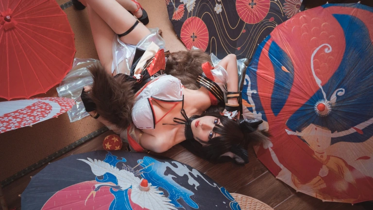 rioko凉凉子《天城泳装》主题写真：30张全套美图