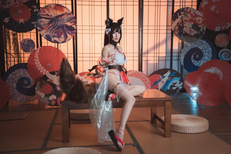 rioko凉凉子《天城泳装》主题写真：30张全套美图