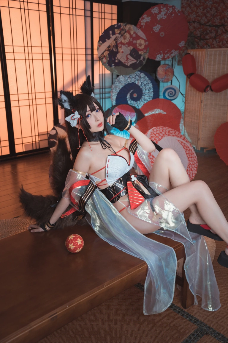 rioko凉凉子《天城泳装》主题写真：30张全套美图
