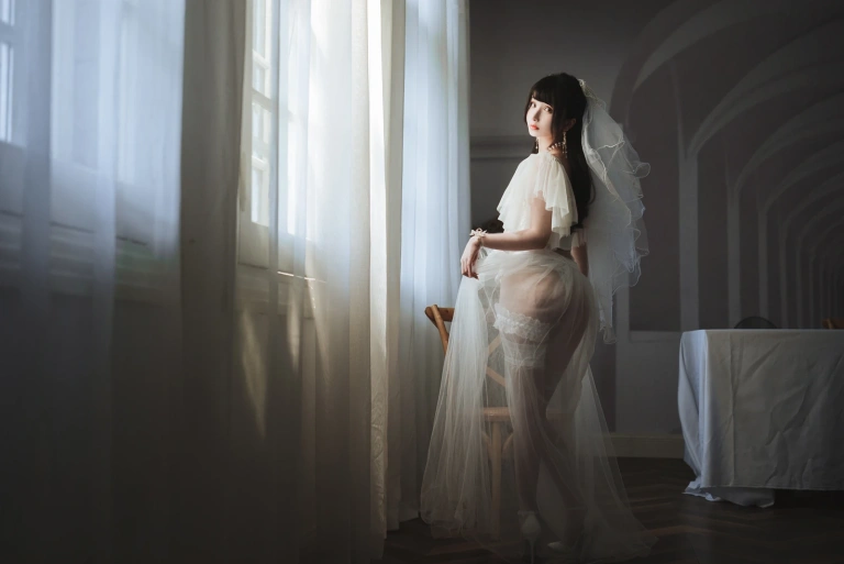 rioko凉凉子《透明婚纱》主题写真：39张全套美图