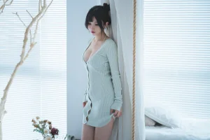 rioko凉凉子《人妻毛衣》主题写真：54张全套美图