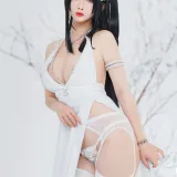 rioko凉凉子《大凤花嫁》主题写真：39张全套美图