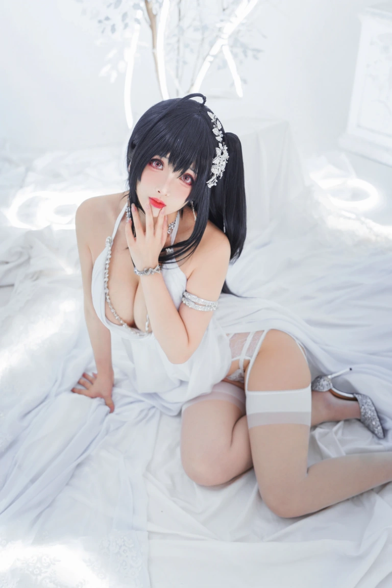 rioko凉凉子《大凤花嫁》主题写真：39张全套美图