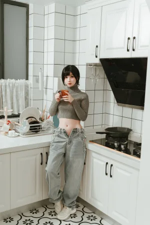 rioko凉凉子《吉他妹妹2.0》主题写真：40张全套美图
