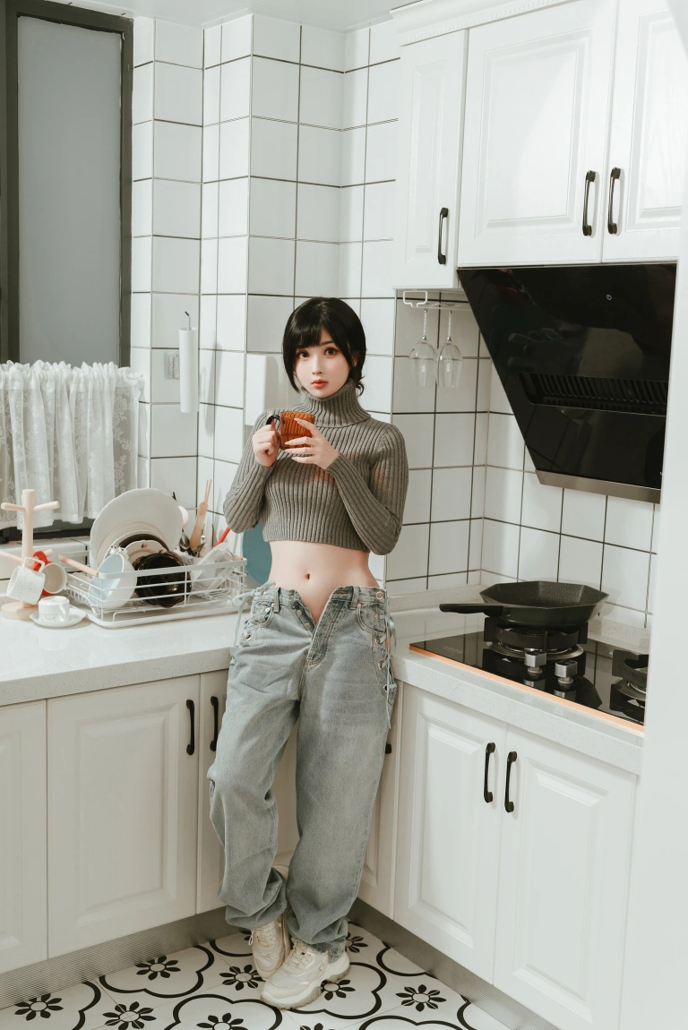 rioko凉凉子《吉他妹妹2.0》主题写真：40张全套美图