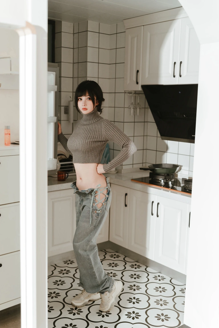rioko凉凉子《吉他妹妹2.0》主题写真：40张全套美图