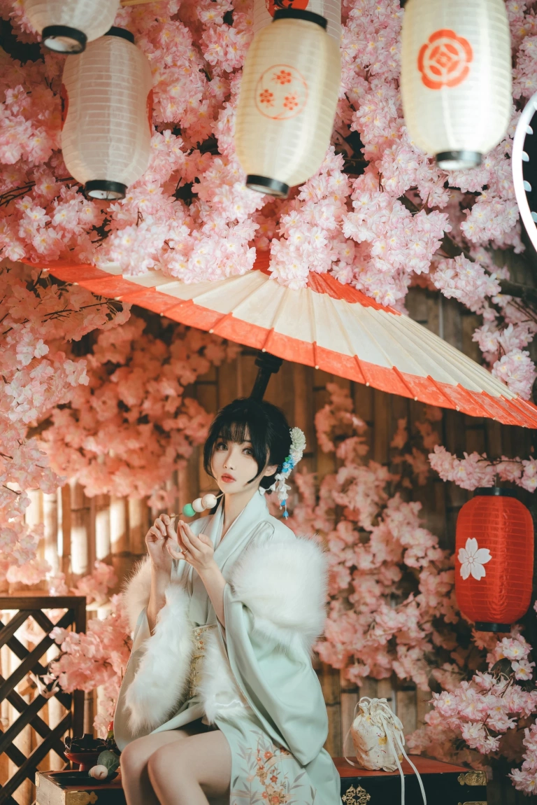 rioko凉凉子《《年上の韵》温泉旅行》主题写真：31张全套美图，含1个视频