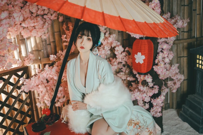 rioko凉凉子《《年上の韵》温泉旅行》主题写真：31张全套美图，含1个视频