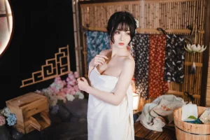 rioko凉凉子《《年上の韵》温泉旅行》主题写真：31张全套美图，含1个视频