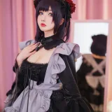 rioko凉凉子《更衣人偶坠入爱河 喜多川海梦cos+黑江雫女仆装（漫展+game）》主题写真：108张全套美图，含6个视频