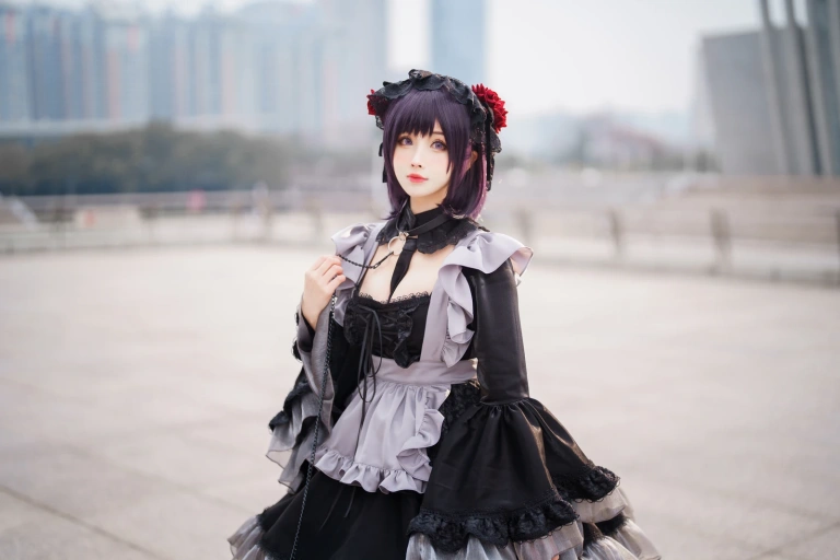 rioko凉凉子《更衣人偶坠入爱河 喜多川海梦cos+黑江雫女仆装（漫展+game）》主题写真：108张全套美图，含6个视频