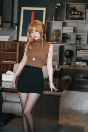 rioko凉凉子《人妻的一天 公司篇》主题写真：30张全套美图