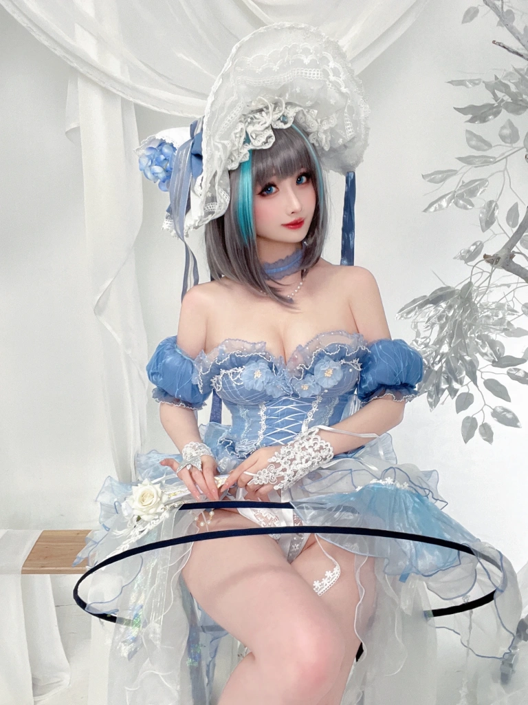 rioko凉凉子《柴郡冰雪公主》主题写真：40张全套美图